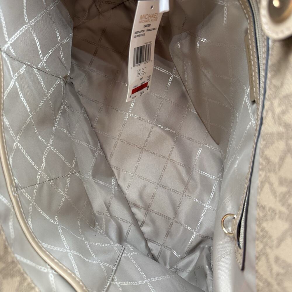 Michael Kors Carter Signature Large Open Tote Bag Purse Vanilla and Tan Multi - Picture 12 of 12